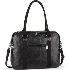 Torba "Neat" w kolorze czarnym na laptop - 39 x 30 x 12 cm. Czarne torby na laptopa marki Kipling, w paski, z materiału. W wyprzedaży za 318,95 zł.