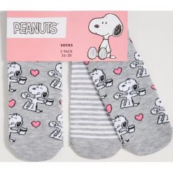 Skarpetki stopki Snoopy - Jasny szary. Szare skarpetki damskie Sinsay, bez wzorów. W wyprzedaży za 9,99 zł.
