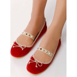 Czerwone Baleriny Tastefulness. Czerwone baleriny damskie Multu, bez wzorów, bez obcasa. Za 29,99 zł.