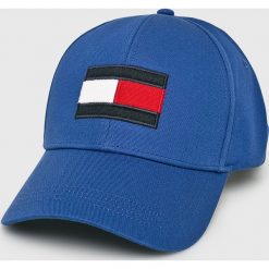 Tommy Hilfiger - Czapka. Niebieskie czapki męskie TOMMY HILFIGER, bez wzorów, z bawełny. W wyprzedaży za 129,90 zł.