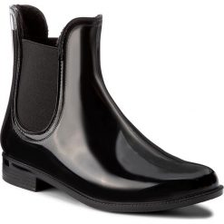 Kalosze MARCO TOZZI - 2-25032-29 Black 001. Czarne buty zimowe damskie marki Marco Tozzi, z tworzywa sztucznego. Za 199,90 zł.