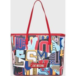 Love Moschino - Torebka. Czerwone torebki klasyczne damskie marki Love Moschino, z materiału, na ramię, duże. Za 799,90 zł.