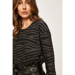 Answear - Bluza. Czarne bluzy damskie ANSWEAR, s, bez wzorów, z elastanu, bez rękawów, bez kaptura. W wyprzedaży za 49,90 zł.
