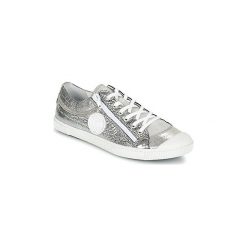 Buty Pataugas BISK/M F2C. Szare trampki i tenisówki damskie marki Pataugas, bez wzorów, bez zapięcia. Za 455,20 zł.