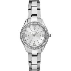 Timex Chesapeake TW2P79800. Szare zegarki damskie Timex, srebrne. W wyprzedaży za 320,00 zł.