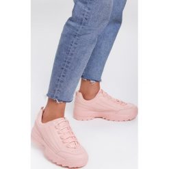 Różowe Sneakersy Back To Us. Różowe buty sportowe damskie Renee. Za 99,99 zł.