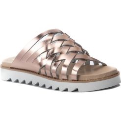 Klapki SERGIO BARDI - Bosaro SS127333618RB 725. Różowe klapki damskie Sergio Bardi, bez wzorów, ze skóry, bez obcasa. W wyprzedaży za 159,00 zł.