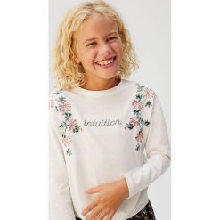 Mango Kids - Longsleeve dziecięcy Intu 116-164 cm. Białe bluzki dziewczęce Mango Kids, z nadrukiem, z bawełny, z okrągłym kołnierzem, z długim rękawem, długie, bez kaptura. Za 59,90 zł.