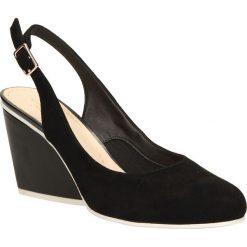 Czółenka clarks demerara sugar 26108208. Czółenka damskie Clarks, bez wzorów, bez obcasa. Za 379,99 zł.