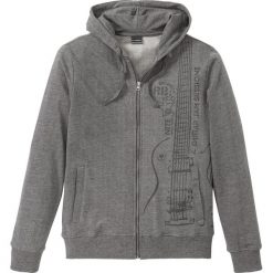 Bluza rozpinana z dużym nadrukiem Slim Fit bonprix szary melanż. Szare bluzy męskie bonprix, s, z nadrukiem, bez kołnierzyka, bez rękawów, bez kaptura. Za 79,99 zł.