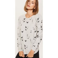 Sweter z nadrukiem all over - Jasny szar. Szare bez kategorii marki House, s. Za 59,99 zł.