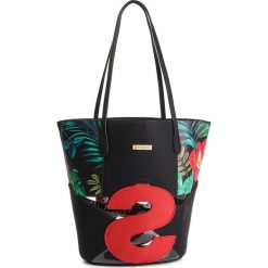 Torebka DESIGUAL - 19SAXPBJ 2000. Czarne torebki klasyczne damskie Desigual, bez wzorów, ze skóry ekologicznej, klasyczne, na ramię, bez dodatków. W wyprzedaży za 229,00 zł.