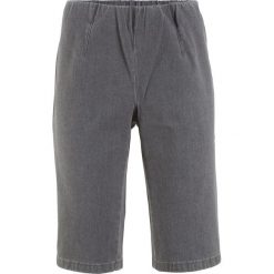Dżinsy ze stretchem STRAIGHT, w długości bermudów bonprix szary denim. Szare boyfriendy damskie bonprix. Za 37,99 zł.
