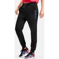 Puma Chase Spodnie dresowe Czarny. Czarne spodnie damskie Puma, s, z bawełny. Za 274,95 zł.