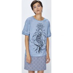 Medicine - Top Rustic Indigo. Niebieskie topy damskie MEDICINE, l, z nadrukiem, z bawełny, z okrągłym kołnierzem. W wyprzedaży za 39,90 zł.