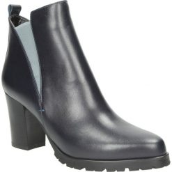 BOTKI KANIOWSKI K-2293. Szare botki damskie Kaniowski, bez obcasa, bez zapięcia. Za 219,99 zł.