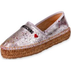 Espadryle i Oxfordki Love Moschino. Szare espadryle damskie Love Moschino, bez wzorów, bez obcasa, bez zapięcia. Za 760,00 zł.