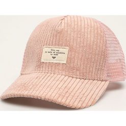 Roxy - Czapka. Różowe czapki damskie Roxy, z aplikacjami, z poliesteru. Za 129,90 zł.