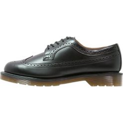 Dr. Martens 3989 Sznurowane obuwie sportowe schwarz. Czarne buty sportowe damskie Dr. Martens, z gumy. Za 629,00 zł.