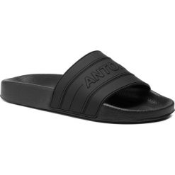 Klapki ANTONY MORATO - MMFW01098/AF020001 Black 9000. Czarne klapki męskie Antony Morato, z tworzywa sztucznego, bez zapięcia. Za 89,00 zł.