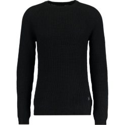 Swetry klasyczne męskie: Jack & Jones JORPANNEL CREW NECK Sweter black