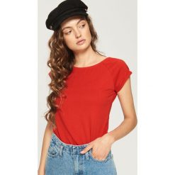 T-shirt basic - Czerwony. Czerwone t-shirty damskie marki Sinsay, l. Za 9,99 zł.