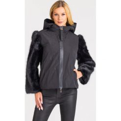KURTKA EMPORIO ARMANI. Czarne kurtki damskie z haftami, z materiału. Za 1535,40 zł.