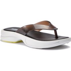 Japonki MELISSA - Odd Ad 32525 Black/White 51492. Czarne klapki damskie Melissa, bez wzorów, z tworzywa sztucznego, bez obcasa. Za 319,00 zł.