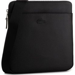 Saszetka LACOSTE - Flat Crossover Bag NH2815CE Black 000. Czarne torby męskie skórzane Lacoste, ze skóry, młodzieżowe. W wyprzedaży za 539,00 zł.