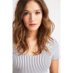 Bluzki, topy, tuniki: Koszulka w paski