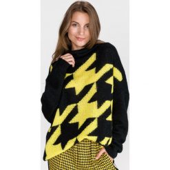 TWINSET Sweter Czarny Żółty. Żółte bluzy damskie Twinset, s, bez wzorów, z wiskozy, bez rękawów, bez kaptura. Za 878,95 zł.