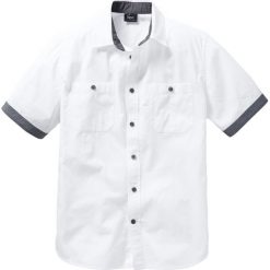 Koszula z krótkim rękawem bonprix biały. Białe koszule męskie bonprix, xl, bez wzorów, z kontrastowym kołnierzykiem, z krótkim rękawem. Za 74,99 zł.
