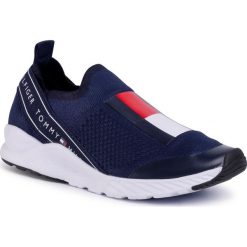 Sneakersy TOMMY HILFIGER - Low Cut Sneaker T3A4-30629-0702 S Blue 800. Niebieskie trampki chłopięce TOMMY HILFIGER, bez wzorów, z tworzywa sztucznego, bez zapięcia. Za 339,00 zł.