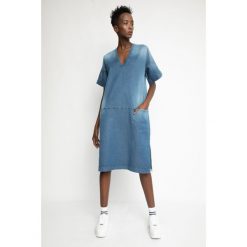 Sugarbird Tunika "Wisner". Sukienki damskie Sugarbird, z nadrukiem, z denimu, bez kołnierzyka, moda ciążowa, bez rękawów. Za 259,00 zł.