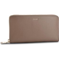 Duży Portfel Damski DKNY - Bryant New Zip Around R8313658 Desert DES. Brązowe portfele damskie DKNY, ze skóry. Za 549,00 zł.