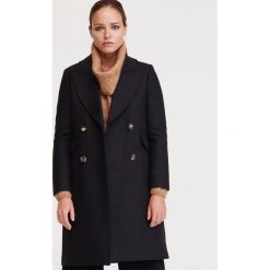 Płaszcz z wełną - Granatowy. Niebieskie płaszcze damskie Reserved, z wełny. W wyprzedaży za 249,99 zł.
