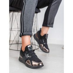 WSUWANE SNEAKERSY. Czarne trampki i tenisówki damskie SHELOVET. Za 71,90 zł.