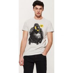 T-shirty męskie: T-shirt z grafiką – Kremowy