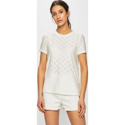 Jacqueline de Yong - Top. Zielone bluzki damskie Jacqueline de Yong, s, z haftami, z elastanu, z okrągłym kołnierzem. W wyprzedaży za 39,90 zł.