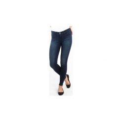 Jeansy slim fit Levis ® 17778 Super Skinny. Niebieskie jeansy damskie Levi's®. Za 229,00 zł.