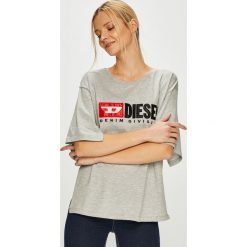 Diesel - Top. Szare bluzki damskie Diesel, s, z nadrukiem, z bawełny, z okrągłym kołnierzem, z krótkim rękawem. W wyprzedaży za 179,90 zł.