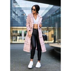 Płaszcz Libre Krata Kolor Puder S. Czarne kurtki damskie LIGARI, s, w paski, z elastanu, bez kaptura. Za 229,00 zł.