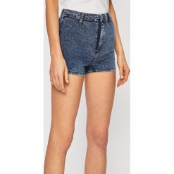 Tally Weijl - Szorty. Niebieskie szorty damskie TALLY WEIJL, bez wzorów, z elastanu, casualowe. Za 59,90 zł.