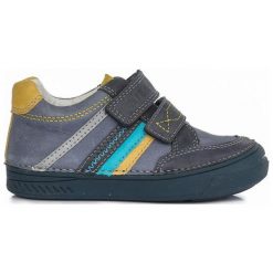 D-D-Step Tenisówki Chłopięce W Paski 25 Niebieski. Niebieskie buty chłopięce sportowe D-D-Step, w paski, eleganckie, z paskami. Za 195,00 zł.