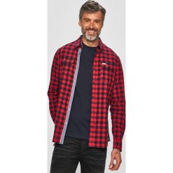 Guess Jeans - Koszula. Niebieskie koszule męskie Guess Jeans, s, z aplikacjami, z bawełny, klasyczne, z klasycznym kołnierzykiem, z długim rękawem. W wyprzedaży za 299,90 zł.