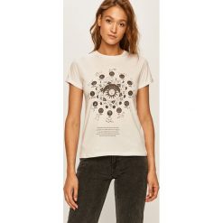 Answear - T-shirt. Białe bluzki damskie ANSWEAR, s, z nadrukiem, z bawełny, casualowe, z okrągłym kołnierzem, z krótkim rękawem. Za 49,90 zł.