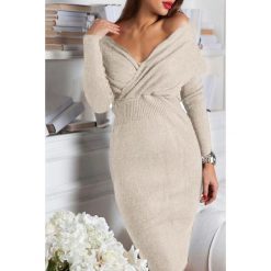 Sukienka DELDA ECRU. Sukienki damskie Sukienka DELDA ECRU, uniwersalny, bez wzorów, eleganckie, bez kołnierzyka, bez rękawów, długie. W wyprzedaży za 69,00 zł.
