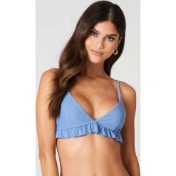 Stroje dwuczęściowe damskie: J&K Swim X NA-KD Góra bikini z falbanką Triangle – Blue