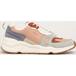 Pepe Jeans - Buty Harlow Colors. Różowe buty sportowe damskie Pepe Jeans, bez wzorów, z jeansu, sportowe. W wyprzedaży za 299,90 zł.