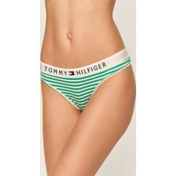 Tommy Hilfiger - Stringi. Zielone majtki damskie TOMMY HILFIGER, xs, z elastanu. Za 69,90 zł.